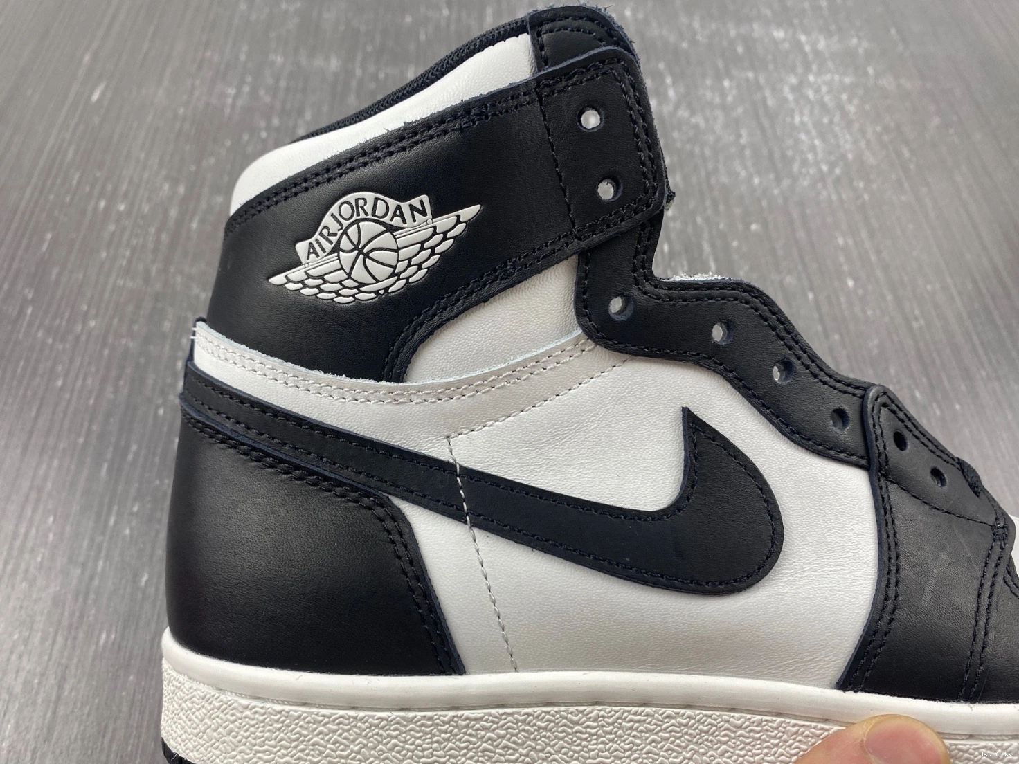 White Jordan High 85 (2023) 1 - Retro Black BQ4422-001 0424